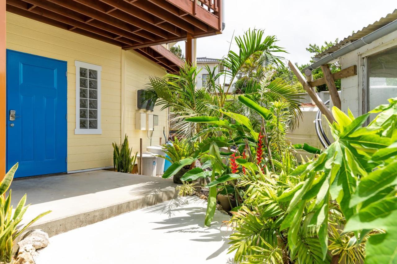 Island Breeze - Round House With Bbq - Wooden Hot Tub - Beach Onna Exterior photo